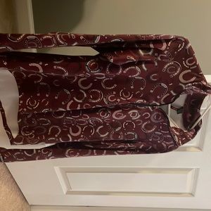 maroon long sleeve shirt, quarter zip